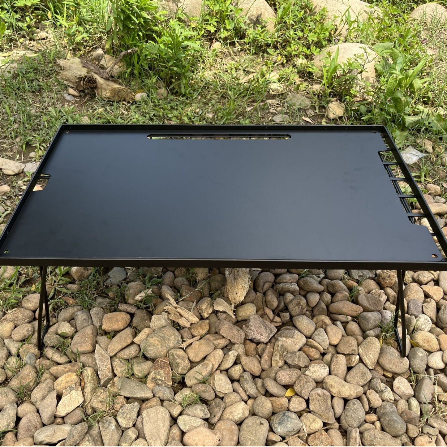 Outdoor Folding Mesh Table with Bamboo Board - Camping Portable Grill Table, Multifunctional Camping Utensil Drain Rack, Grid Table